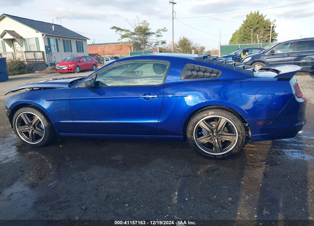 2014 FORD MUSTANG V6 VIN: 1ZVBP8AM4E5298547
