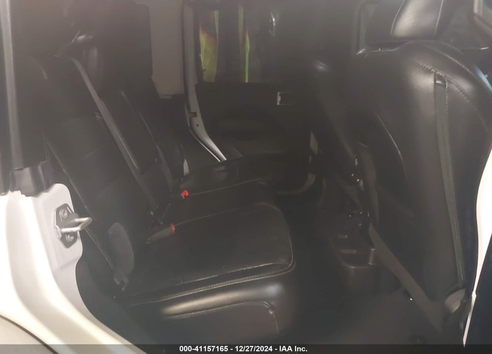 2018 JEEP WRANGLER UNLIMITED SAHARA 4X4 VIN: 1C4HJXEG9JW215910