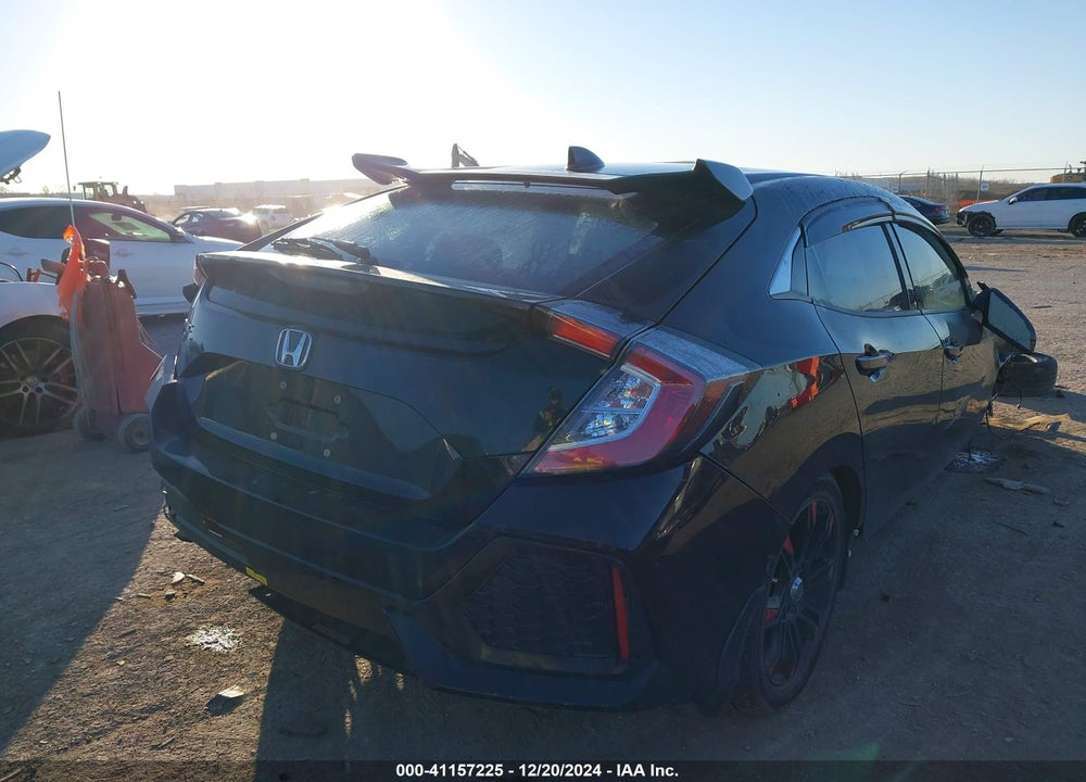 2018 HONDA CIVIC VIN: SHHFK7H56JU405312