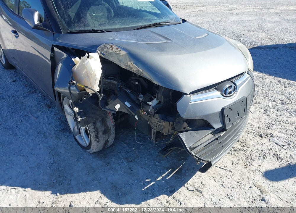 2015 HYUNDAI VELOSTER VIN: KMHTC6AD4FU224328