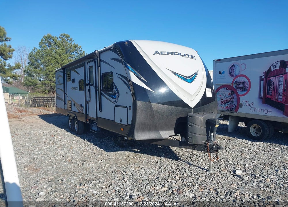 2018 DUTCHMEN AEROLITE 272RBSS VIN: 4YDT27220JP910526