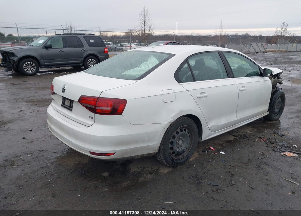 2017 VOLKSWAGEN JETTA VIN: 3VW2B7AJ9HM296211