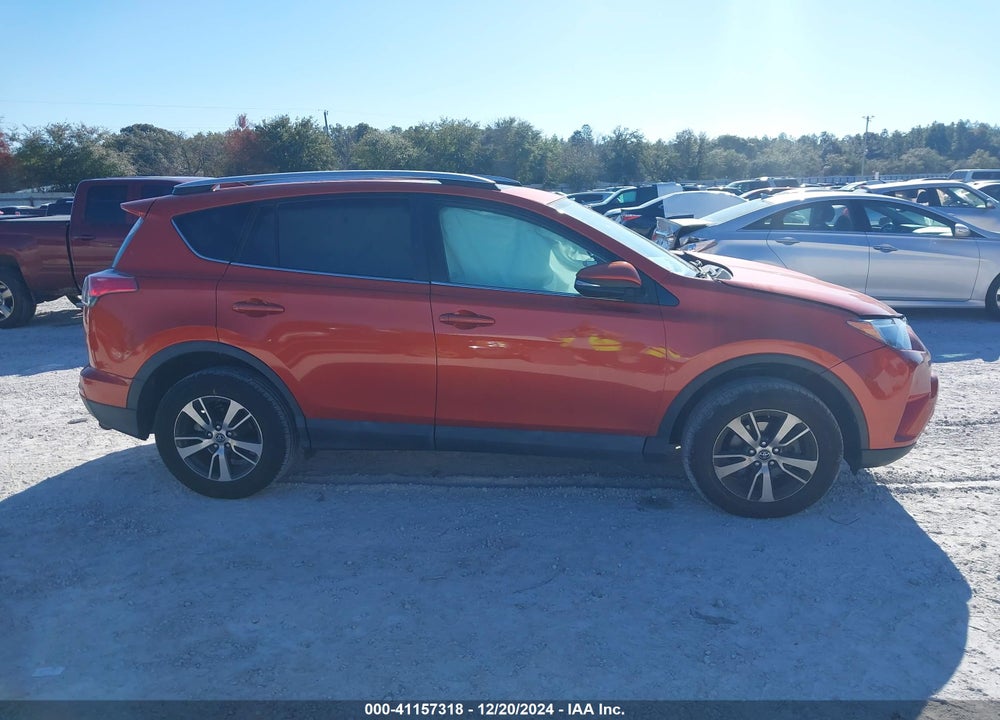 2016 TOYOTA RAV4 XLE VIN: 2T3WFREV7GW255266