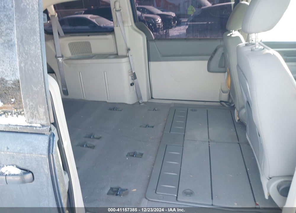 2008 DODGE GRAND CARAVAN VIN: 2D8HN54X58R127094