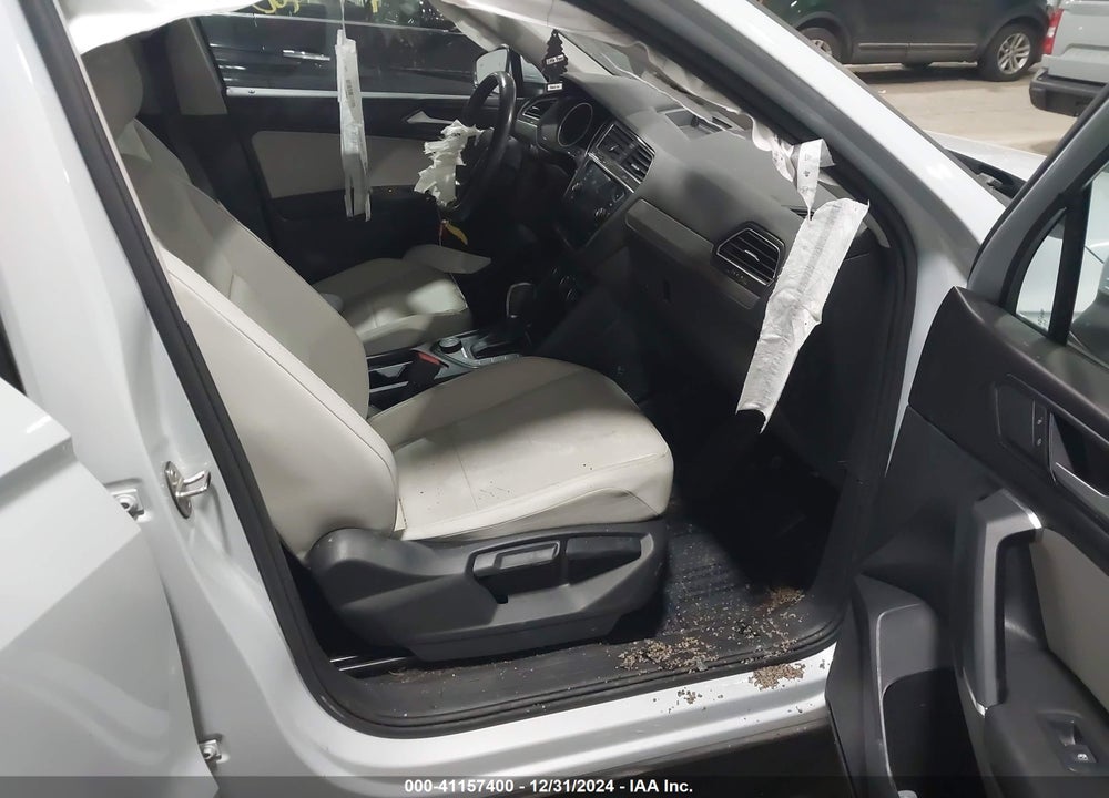2018 VOLKSWAGEN TIGUAN 2.0T SE/2.0T SEL VIN: 3VV2B7AXXJM036009