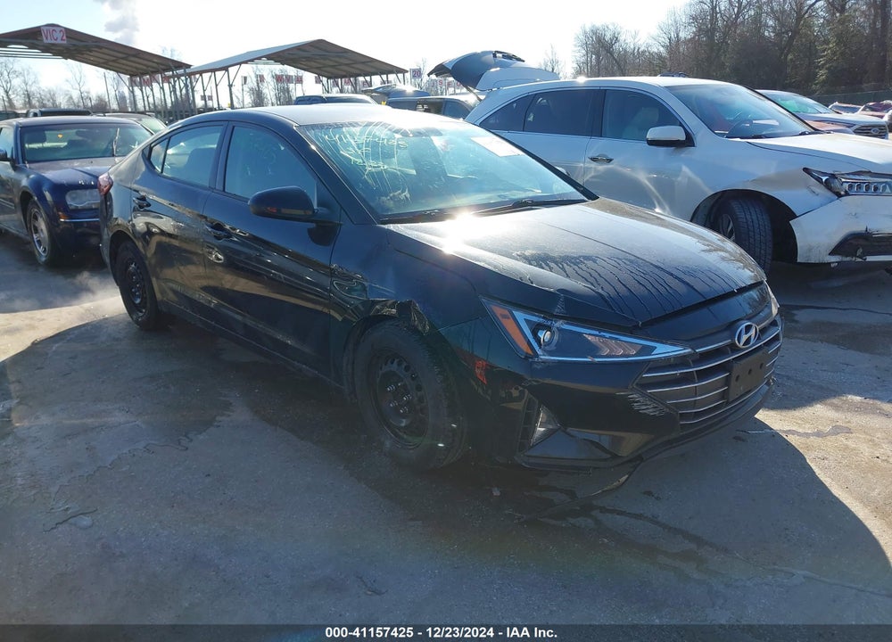 2019 HYUNDAI ELANTRA SE VIN: 5NPD74LF3KH420135