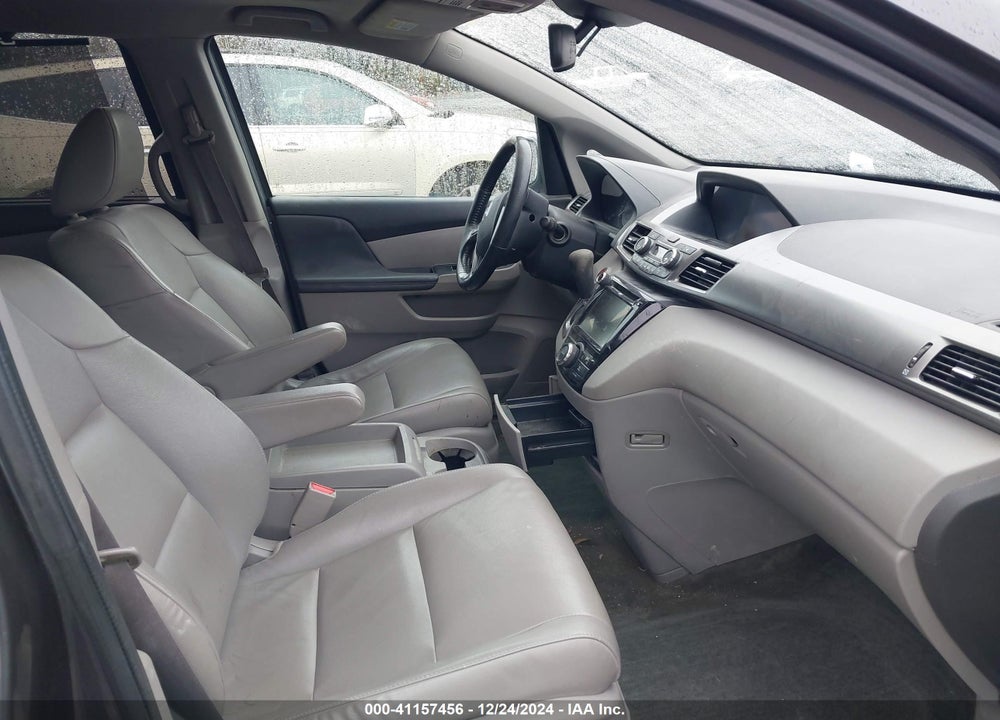 2016 HONDA ODYSSEY EX-L VIN: 5FNRL5H6XGB077037