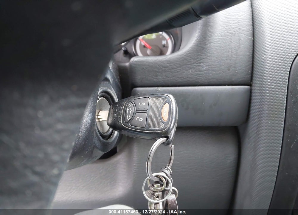 2006 JEEP LIBERTY SPORT VIN: 1J8GL48K56W176284