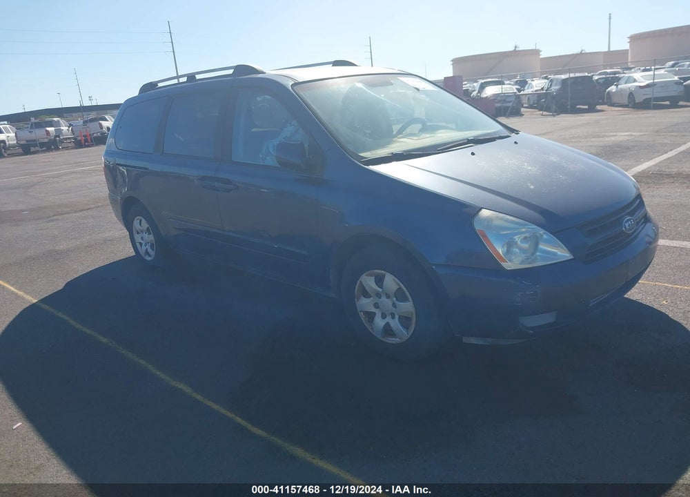 2009 KIA SEDONA LX VIN: KNDMB233796273802