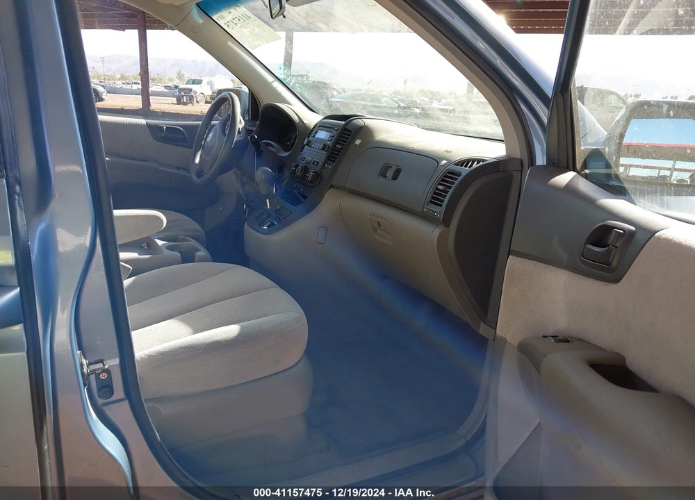 2006 KIA SEDONA EX/LX VIN: KNDMB233466084827
