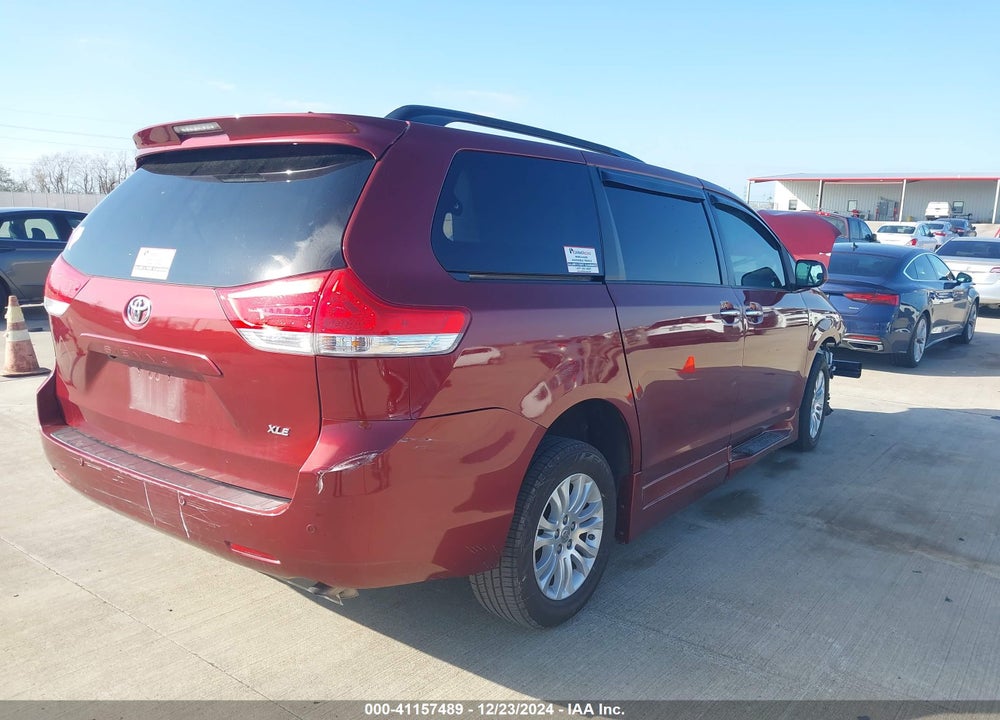 2014 TOYOTA SIENNA VIN: 5TDYK3DCXES421554