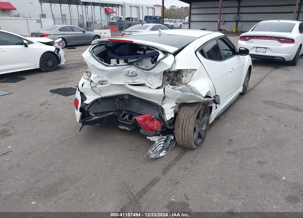 2015 HYUNDAI VELOSTER VIN: KMHTC6AE0FU243077
