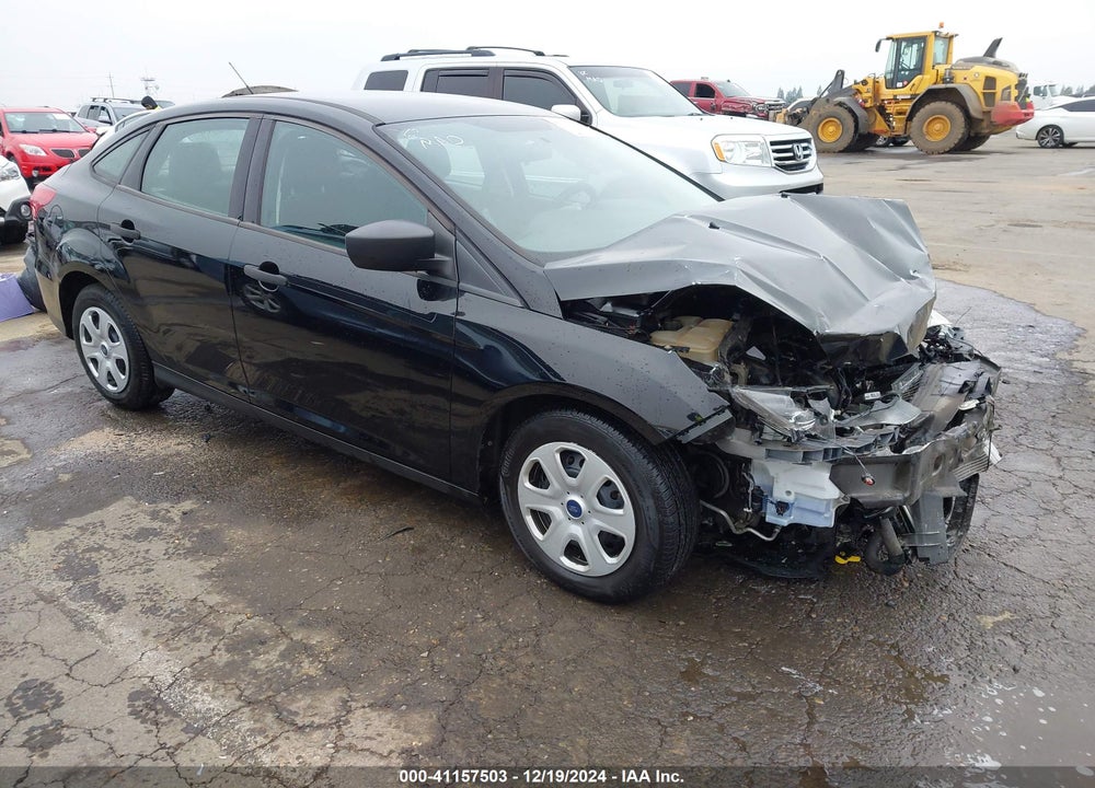 2018 FORD FOCUS S VIN: 1FADP3E27JL288100