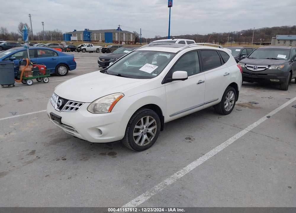 2013 NISSAN ROGUE SV W/SL PKG VIN: JN8AS5MV4DW607785