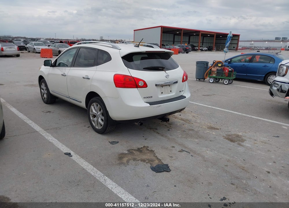 2013 NISSAN ROGUE SV W/SL PKG VIN: JN8AS5MV4DW607785