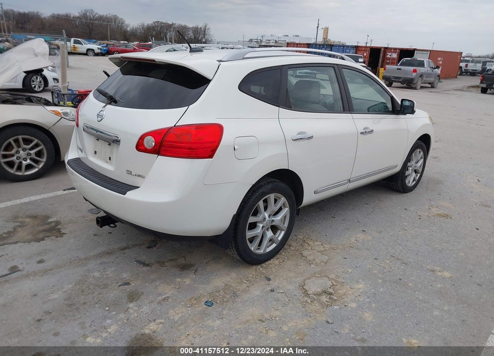 2013 NISSAN ROGUE SV W/SL PKG VIN: JN8AS5MV4DW607785
