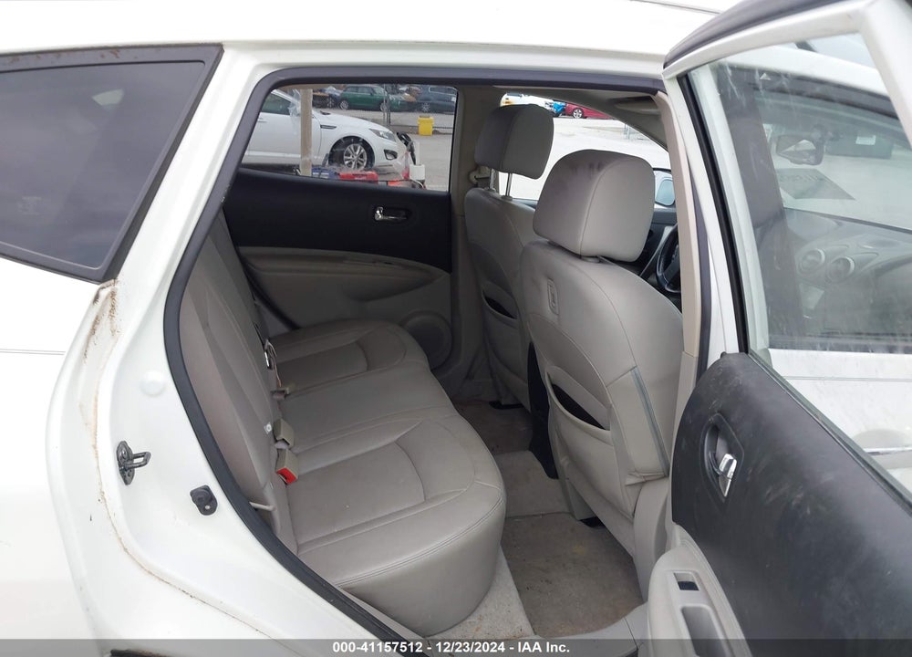2013 NISSAN ROGUE SV W/SL PKG VIN: JN8AS5MV4DW607785
