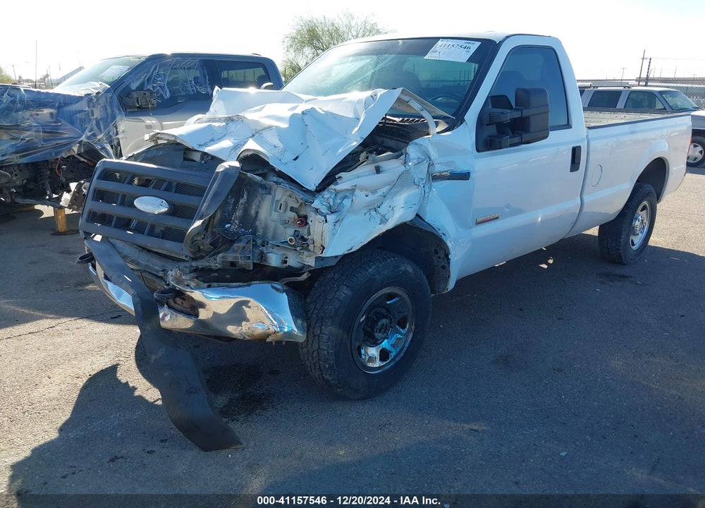 2005 FORD F-250 XL/XLT VIN: 1FTSF21PX5EC20402