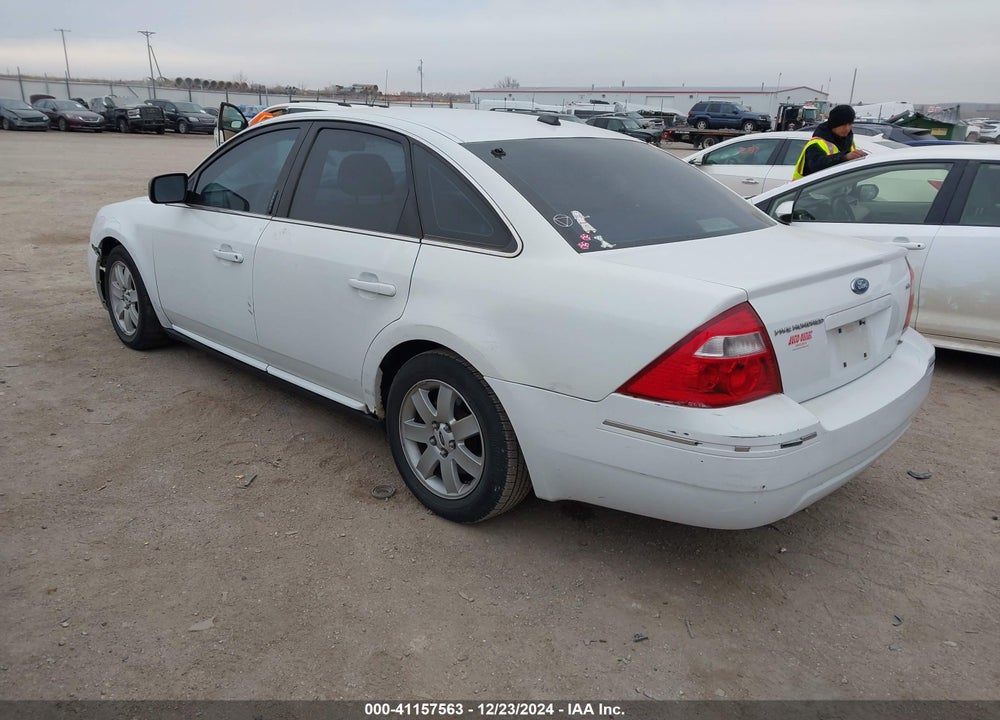 2007 FORD FIVE HUNDRED SEL VIN: 1FAHP24117G155256