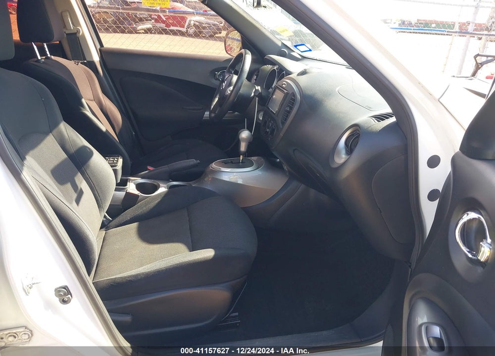 2014 NISSAN JUKE VIN: JN8AF5MR6ET452635