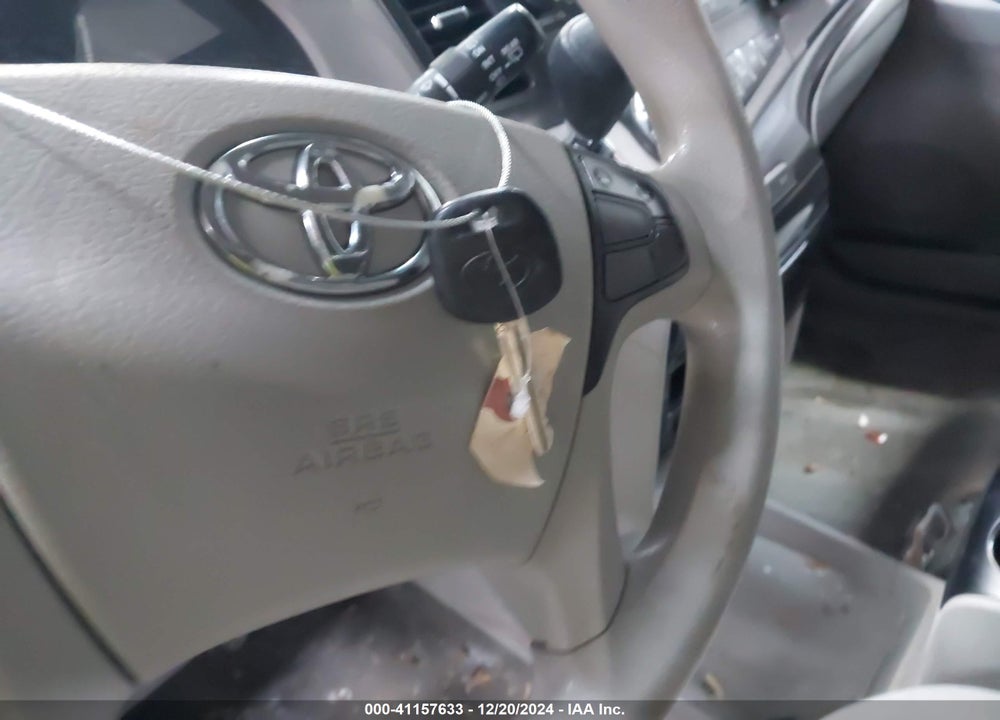 2013 TOYOTA SIENNA LE V6 8 PASSENGER VIN: 5TDKK3DC2DS368790