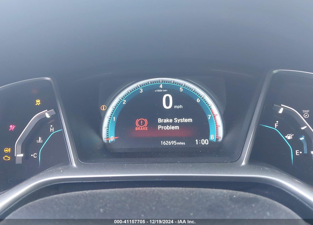 2016 HONDA CIVIC VIN: 2HGFC2F77GH526814