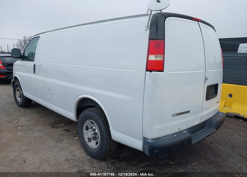 2010 CHEVROLET EXPRESS 2500 WORK VAN VIN: 1GCZGFBA5A1160656