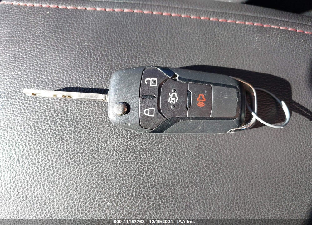 2014 FORD FUSION SE VIN: 1FA6P0HD4E5388220