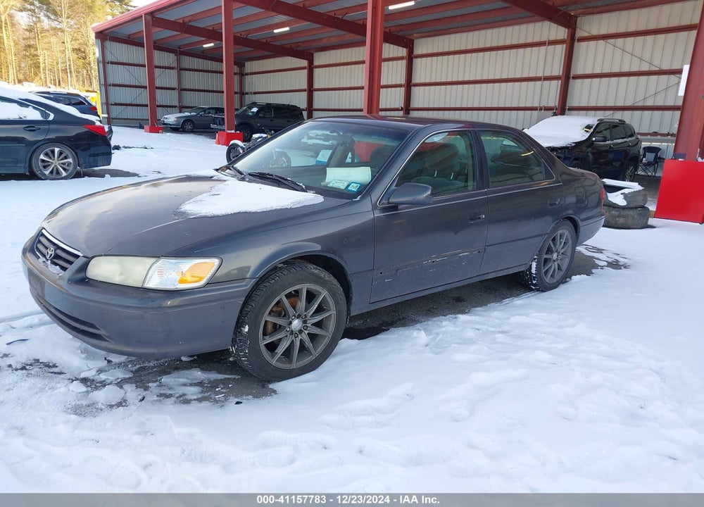 2001 TOYOTA CAMRY LE VIN: 4T1BG22K51U786222
