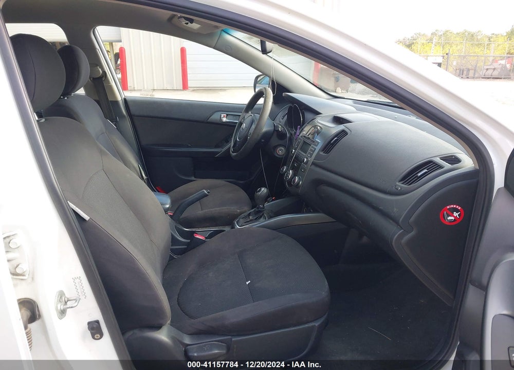 2013 KIA FORTE EX VIN: KNAFU4A25D5688234