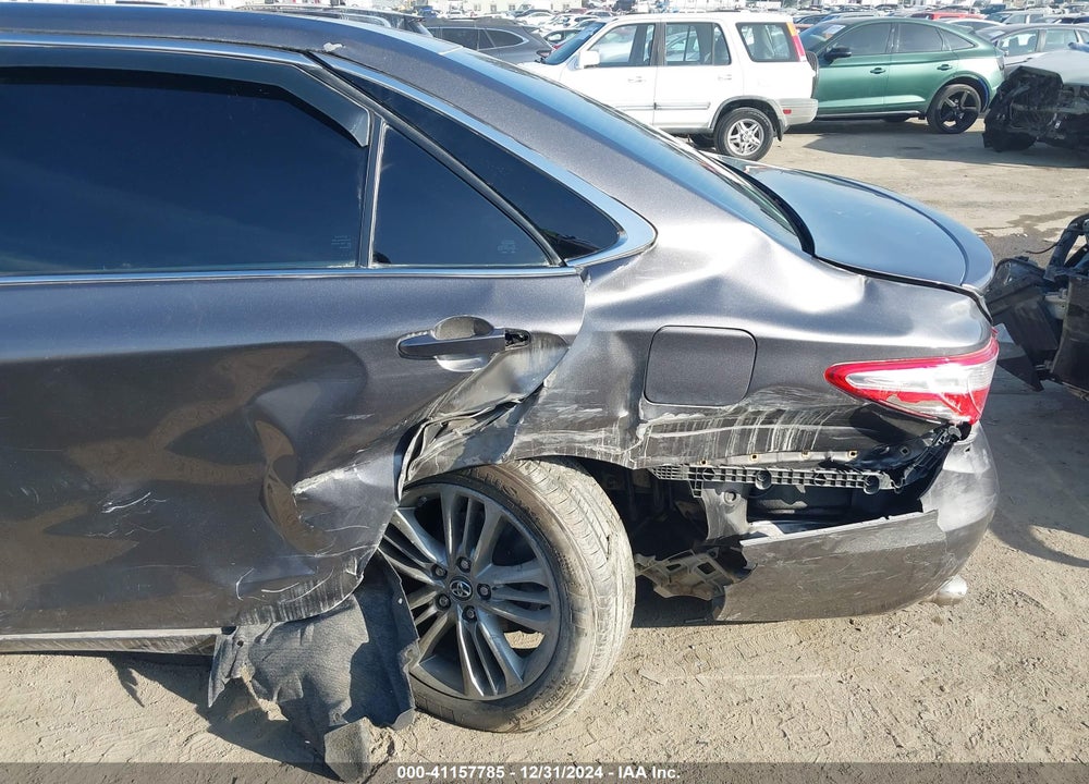 2017 TOYOTA CAMRY SE VIN: 4T1BF1FK2HU679291