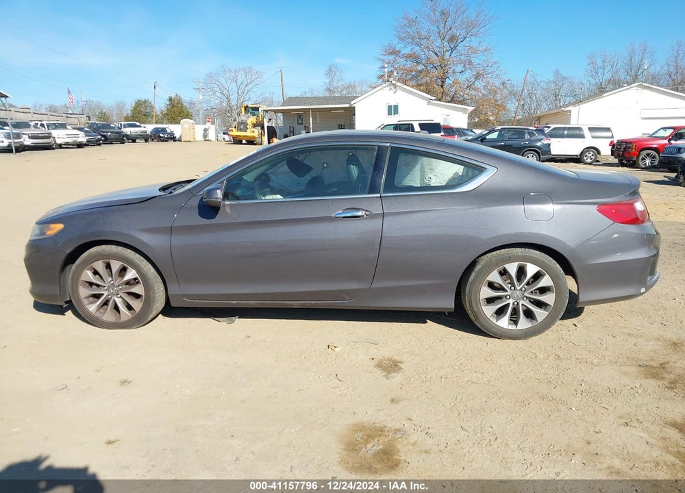 2013 HONDA ACCORD VIN: 1HGCT1B84DA017947