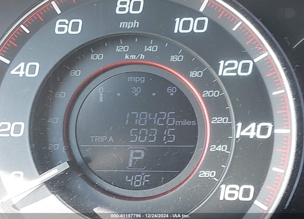 2013 HONDA ACCORD VIN: 1HGCT1B84DA017947