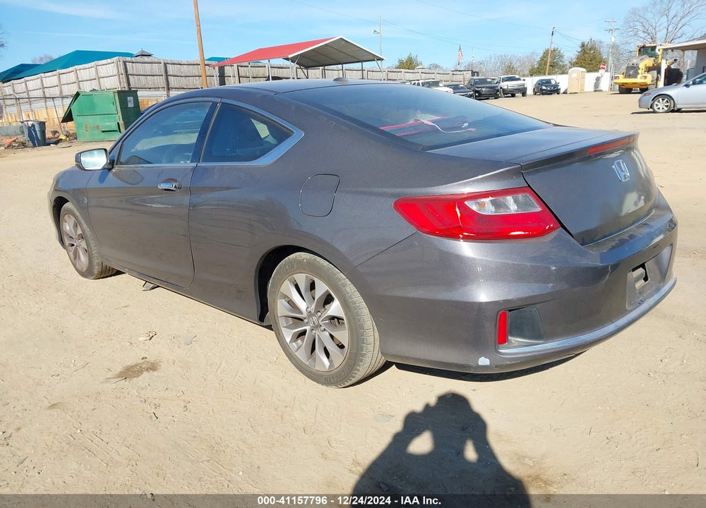 2013 HONDA ACCORD VIN: 1HGCT1B84DA017947