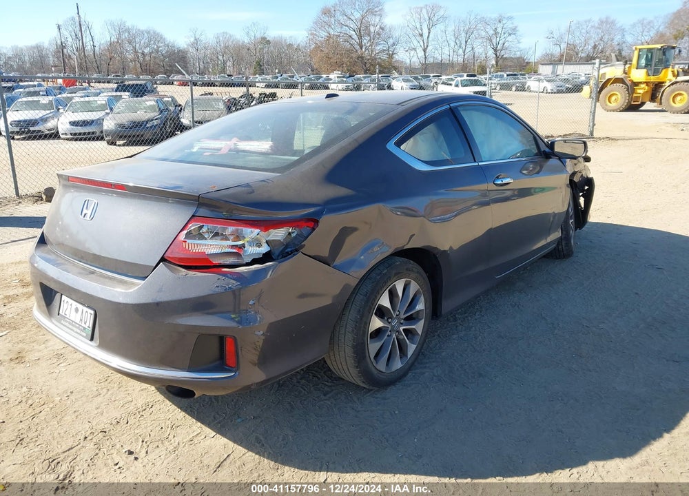 2013 HONDA ACCORD VIN: 1HGCT1B84DA017947