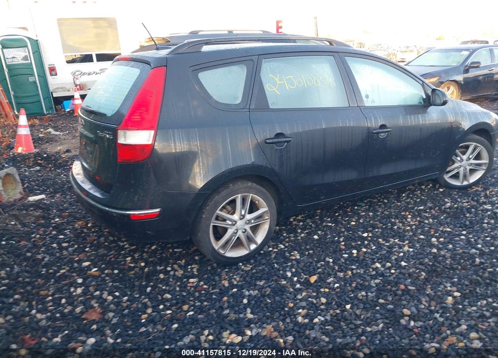 2010 HYUNDAI ELANTRA TOURING SE VIN: KMHDC8AE8AU057005