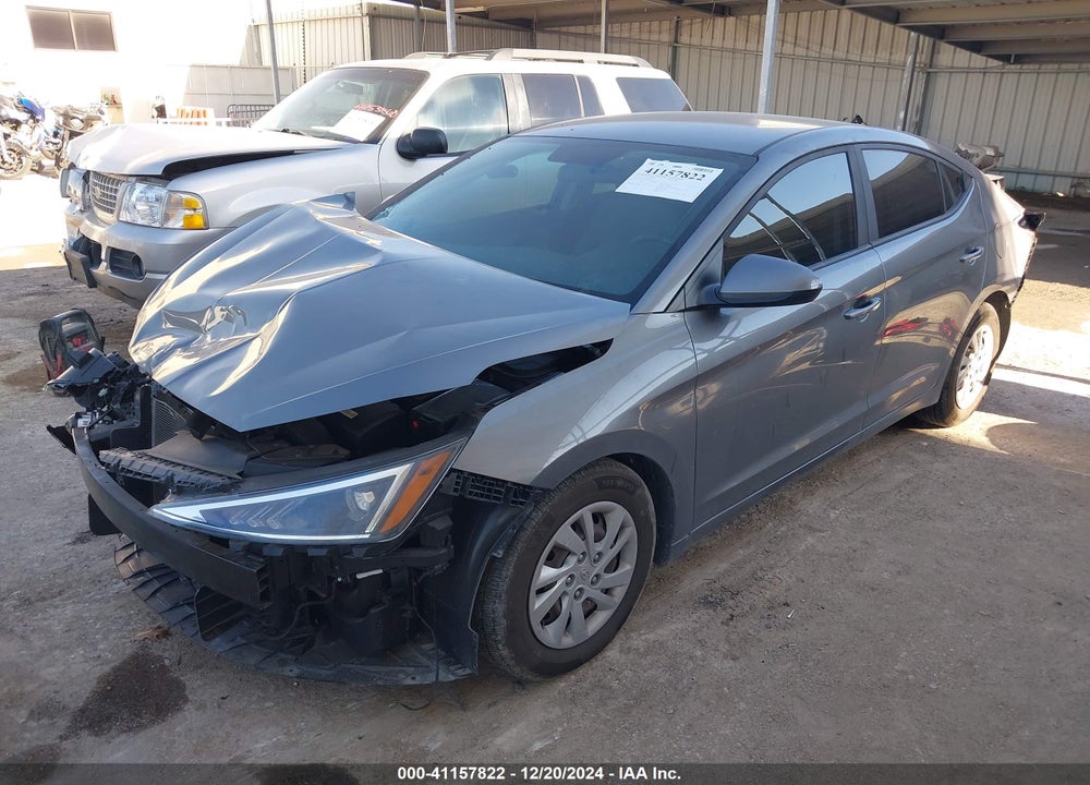 2019 HYUNDAI ELANTRA VIN: 5NPD74LF5KH494771