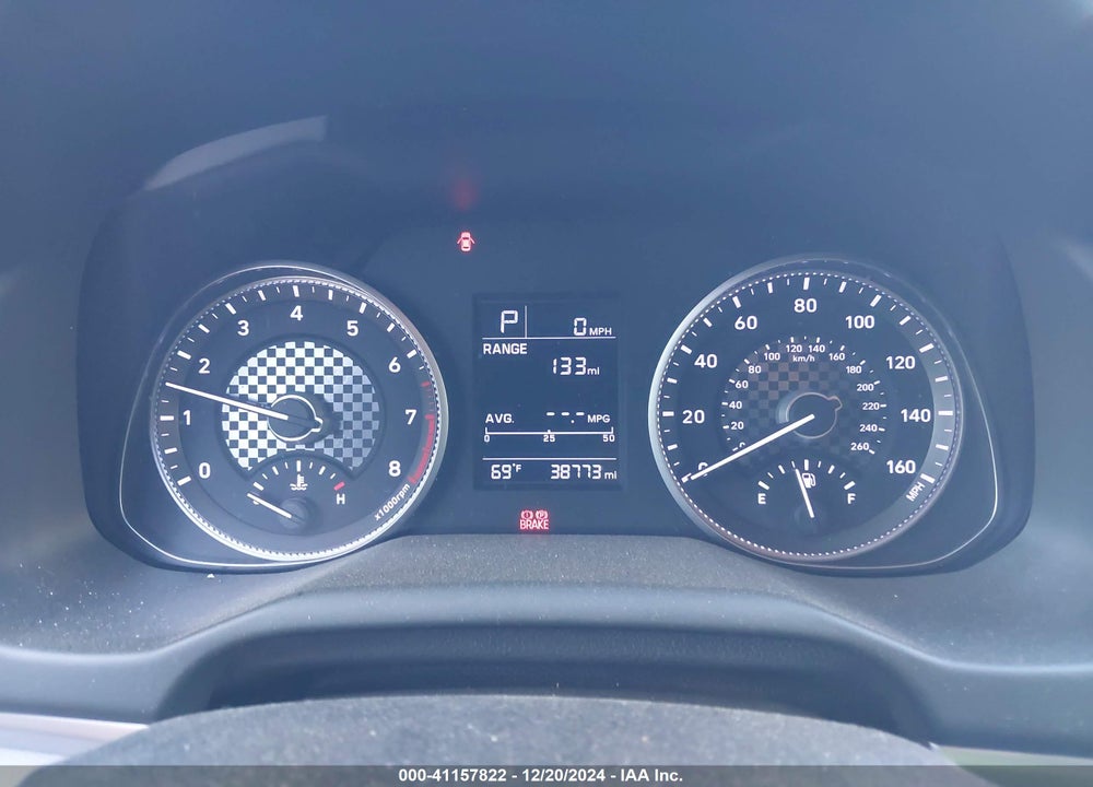 2019 HYUNDAI ELANTRA VIN: 5NPD74LF5KH494771