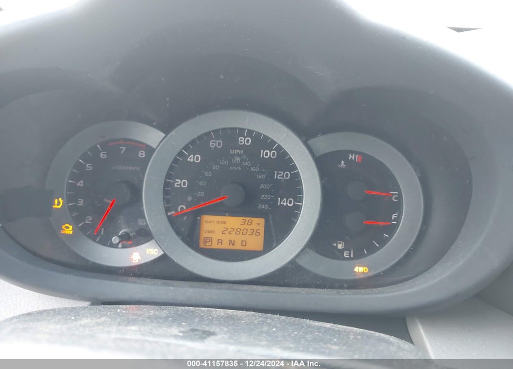 2008 TOYOTA RAV4 BASE V6 VIN: JTMBK33V986037679