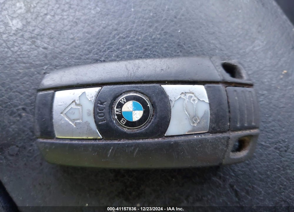 2009 BMW 528 VIN: WBANU53589C118174
