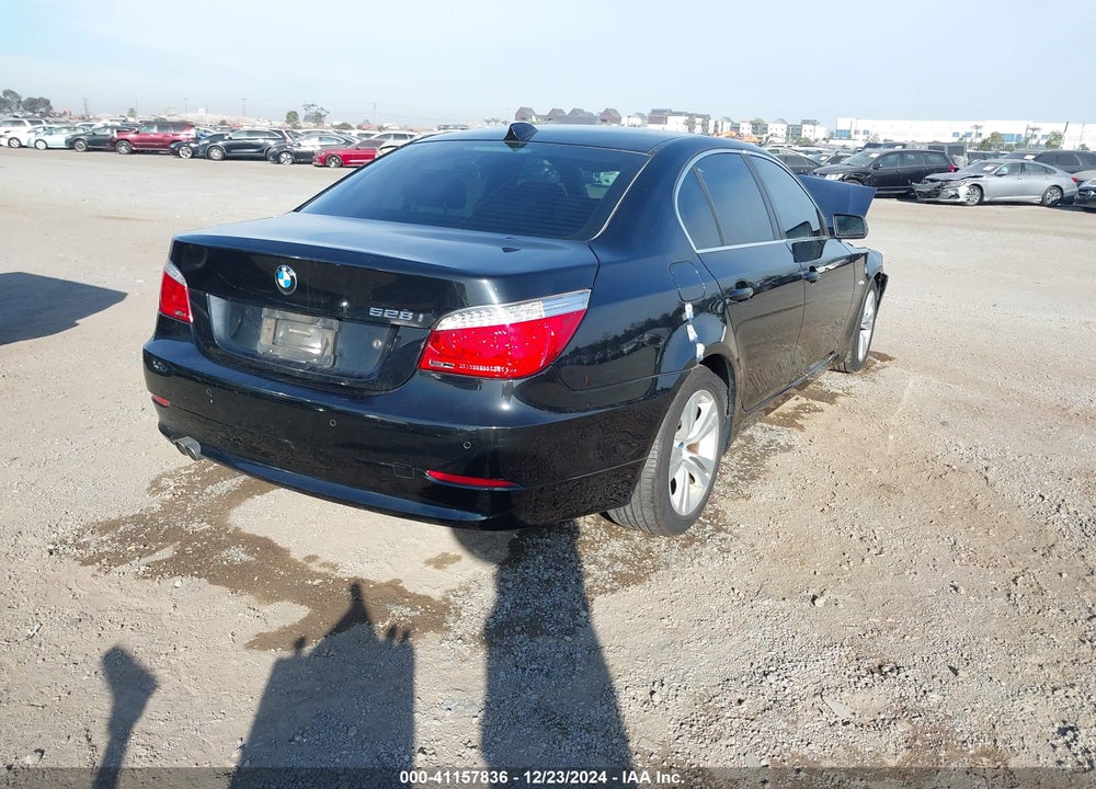 2009 BMW 528 VIN: WBANU53589C118174