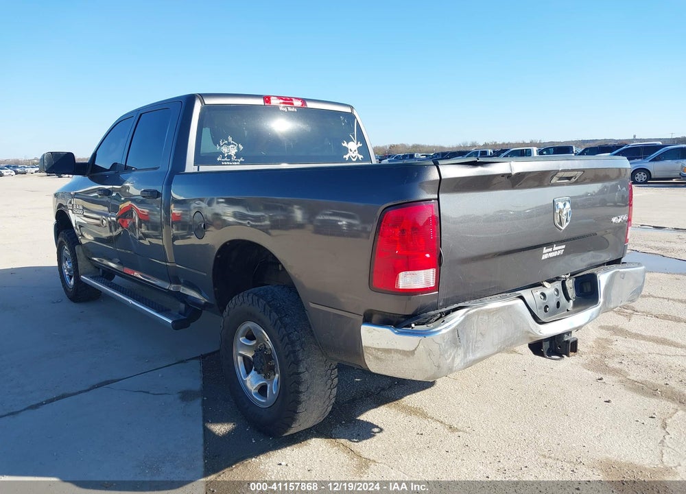 2016 RAM 2500 TRADESMAN VIN: 3C6UR5CJ7GG325282