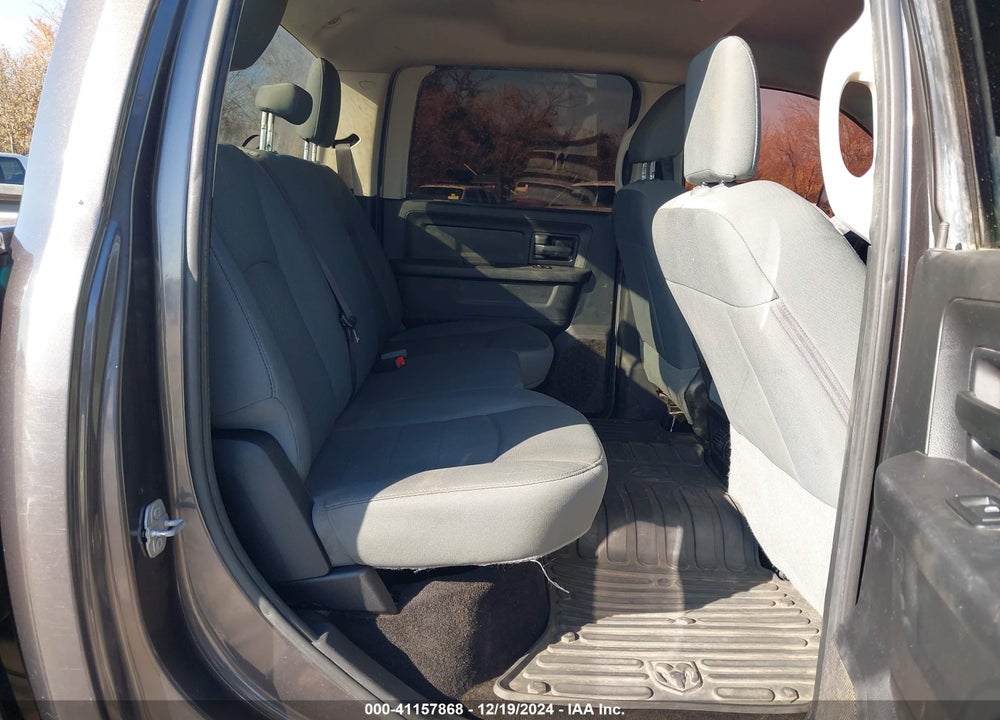 2016 RAM 2500 TRADESMAN VIN: 3C6UR5CJ7GG325282