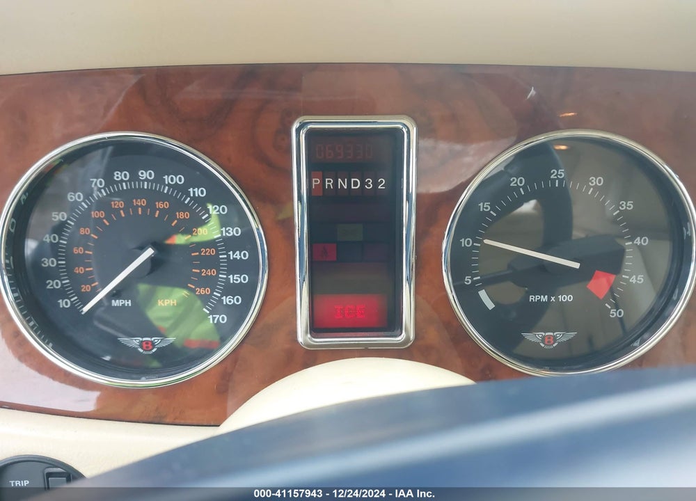 2002 BENTLEY AZURE VIN: SCBZK22E62CX01085