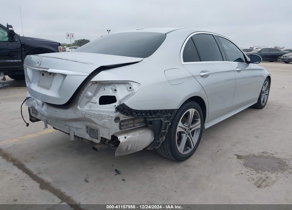 2018 MERCEDES-BENZ E 300 VIN: WDDZF4JB9JA294092