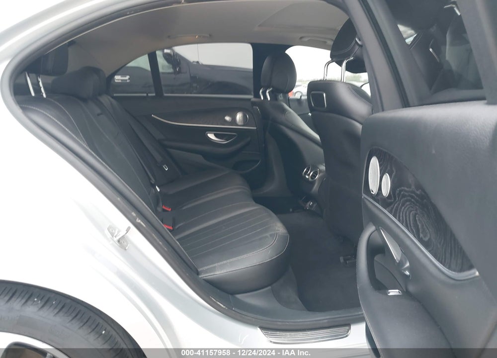 2018 MERCEDES-BENZ E 300 VIN: WDDZF4JB9JA294092