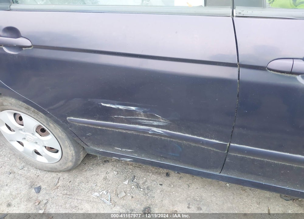 2009 KIA SPECTRA EX VIN: KNAFE221X95603208