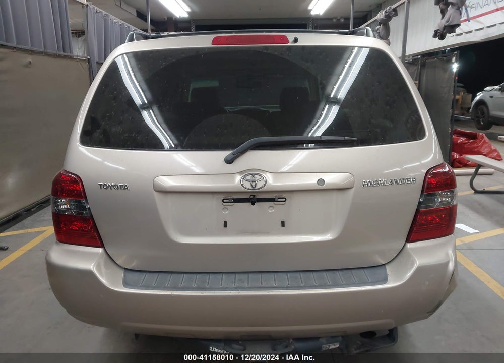 2006 TOYOTA HIGHLANDER VIN: JTEDD21A460153137