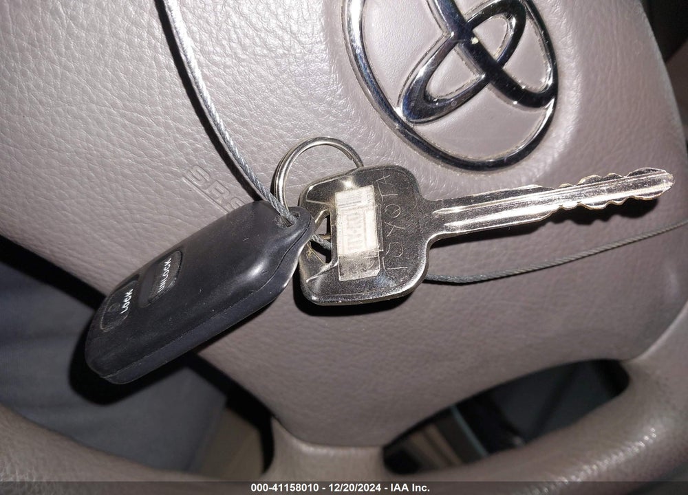 2006 TOYOTA HIGHLANDER VIN: JTEDD21A460153137
