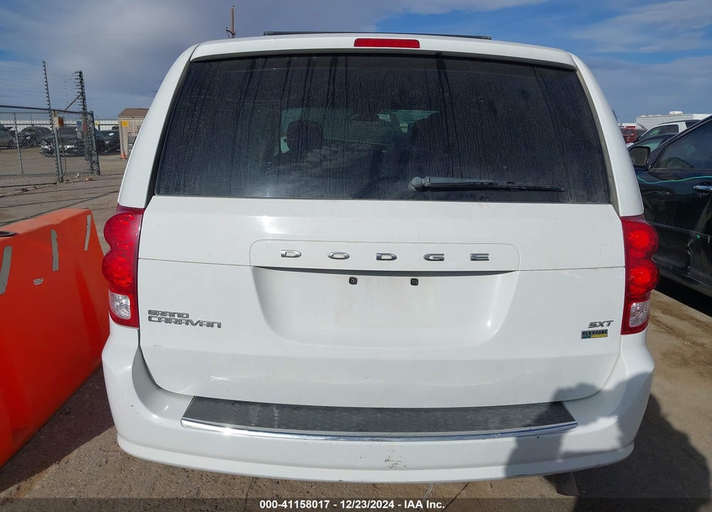 2015 DODGE GRAND CARAVAN VIN: 2C4RDGCG0FR745097